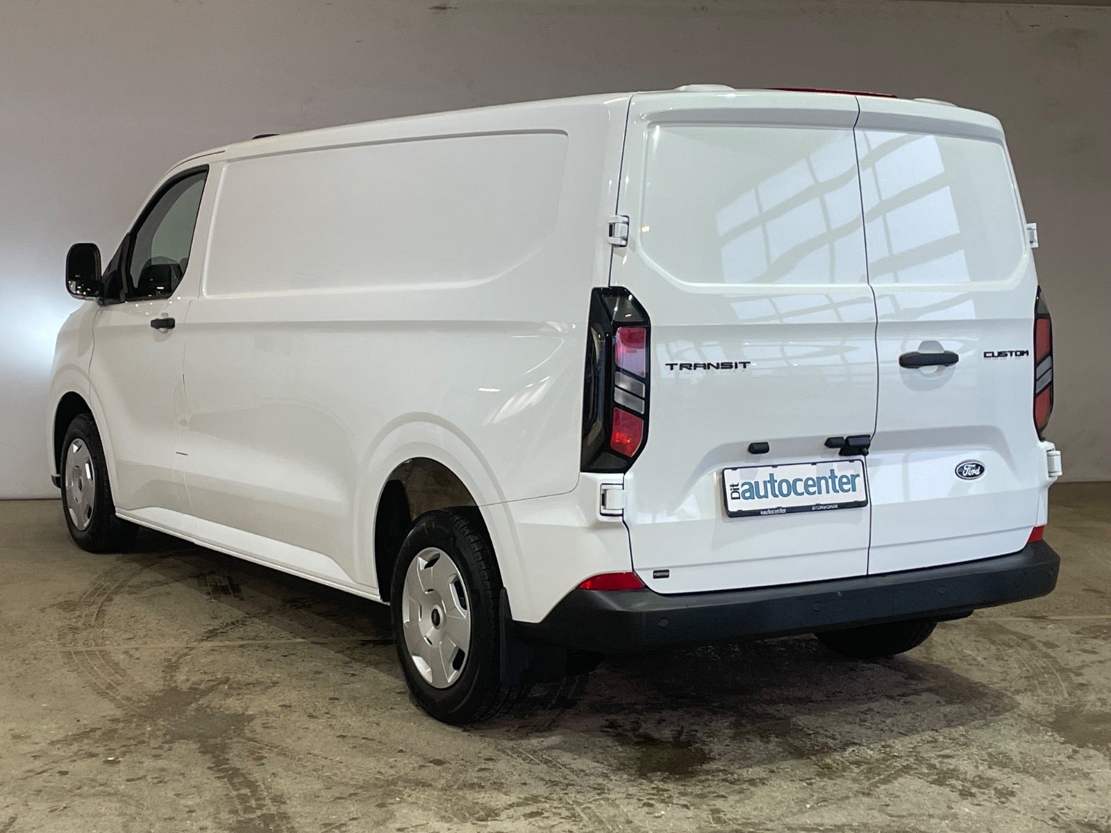 Ford Transit Custom 300L EcoBlue Trend