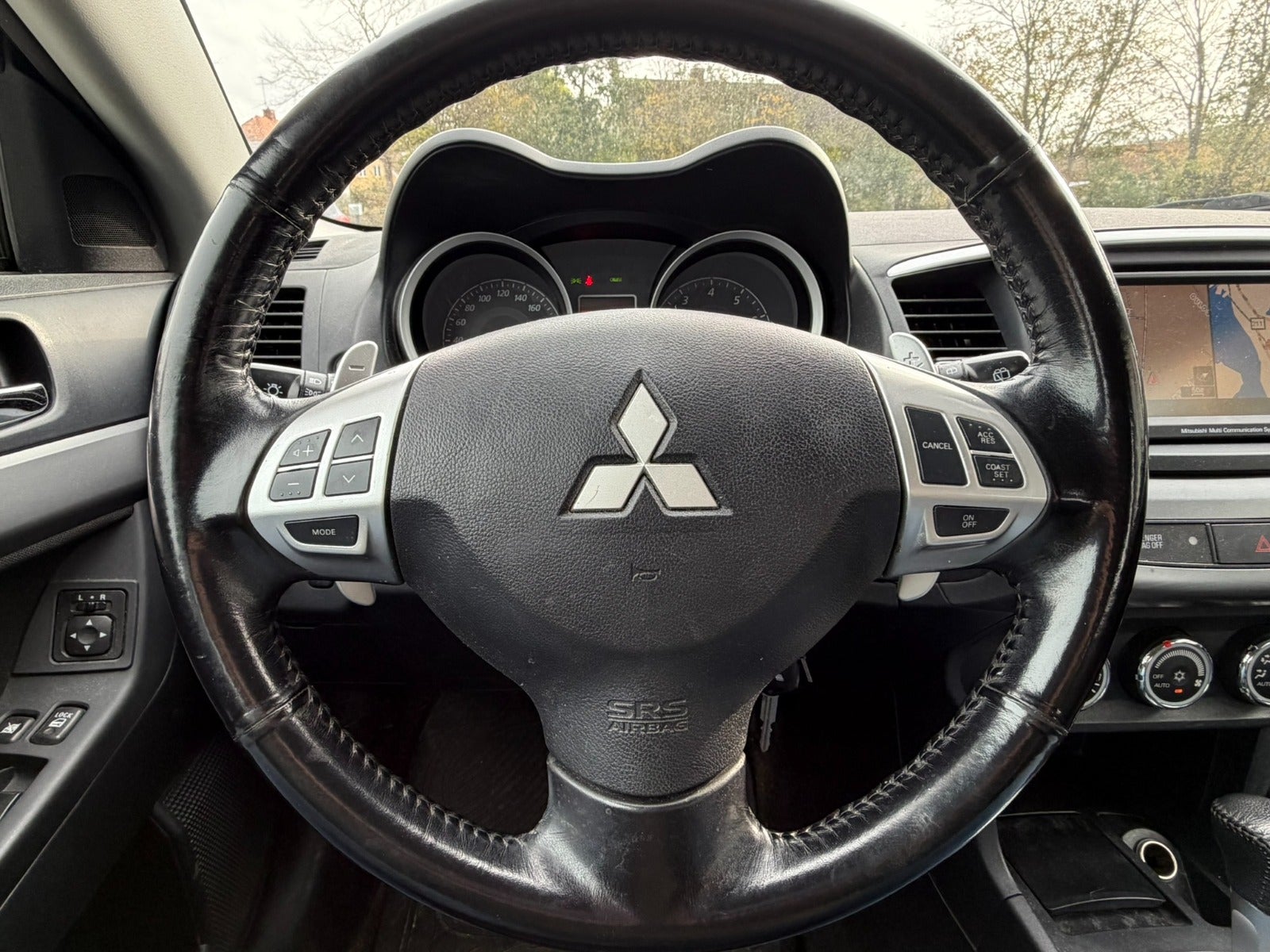 Mitsubishi Lancer Invite SportBack CVT