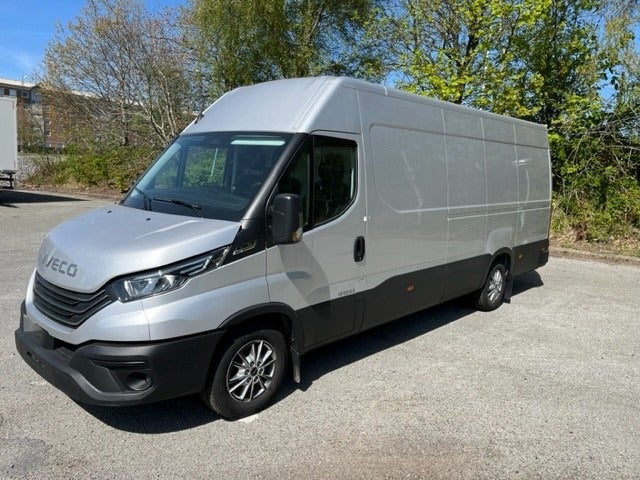 Billede af Iveco Daily 2,3 35S16 16m³ Van AG8