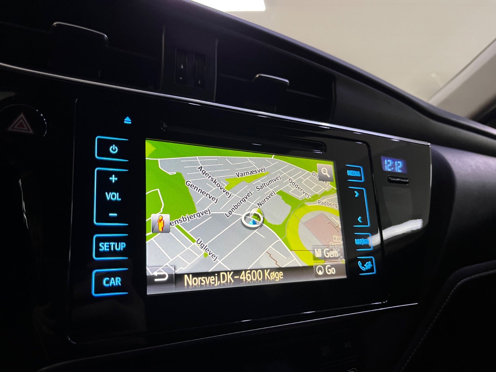 Toyota Auris Hybrid H2 Touring Sports CVT