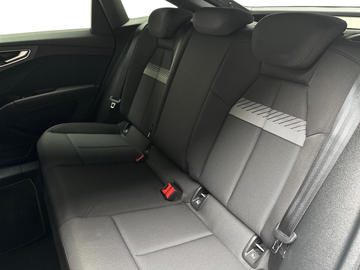 Audi Q4 e-tron S-line Sportback quattro billede 12