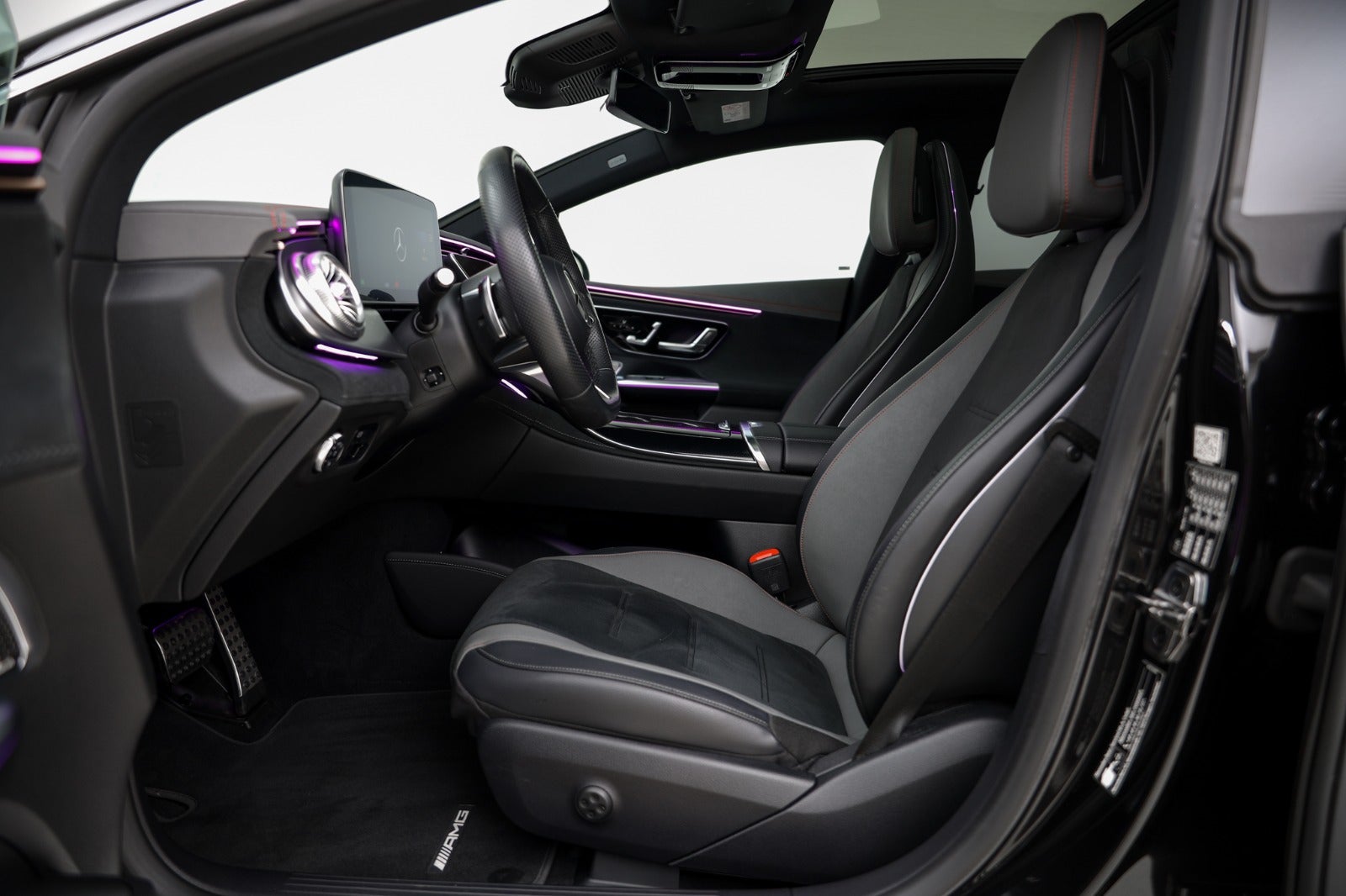 Mercedes-Benz EQE350 AMG Line