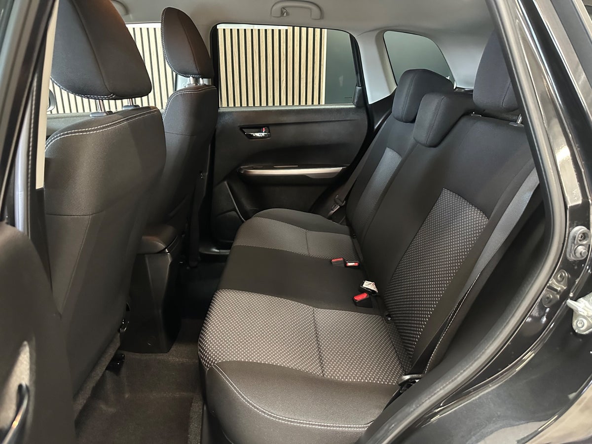 Suzuki Vitara S-Hybrid Active AGS