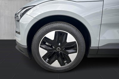 Volvo EX30 Extended Range Core