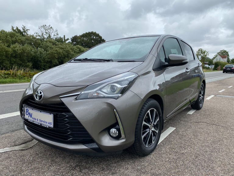 Toyota Yaris VVT-iE T3 Smart
