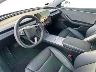 Tesla Model 3 RWD billede 2