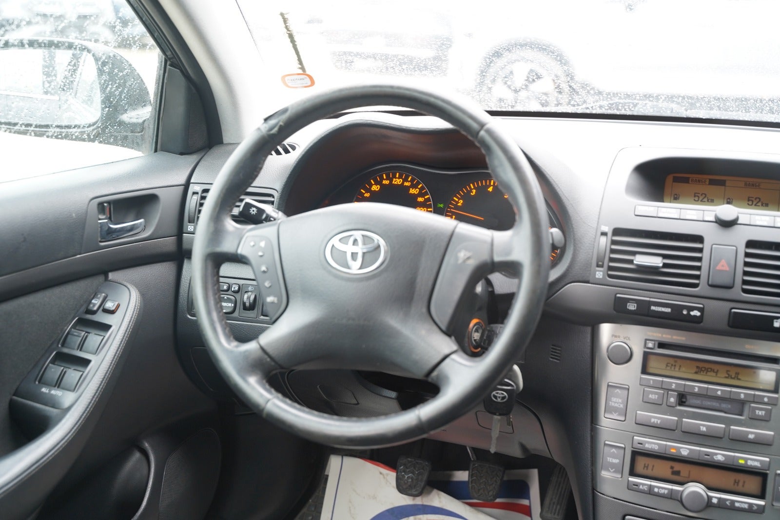Billede af Toyota Avensis 1,8 VVT-i Terra stc.