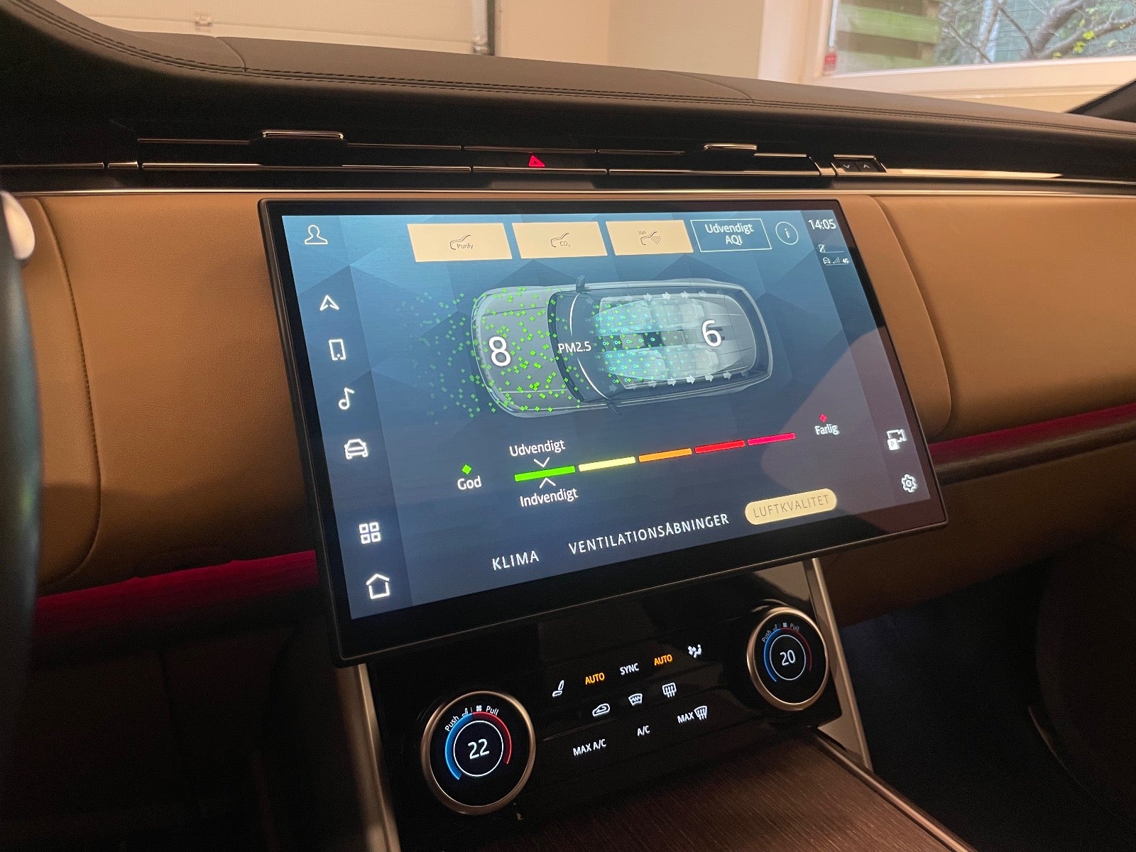 Land Rover – Range Rover