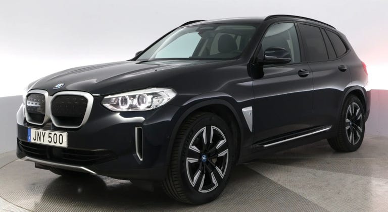 BMW iX3 Charged