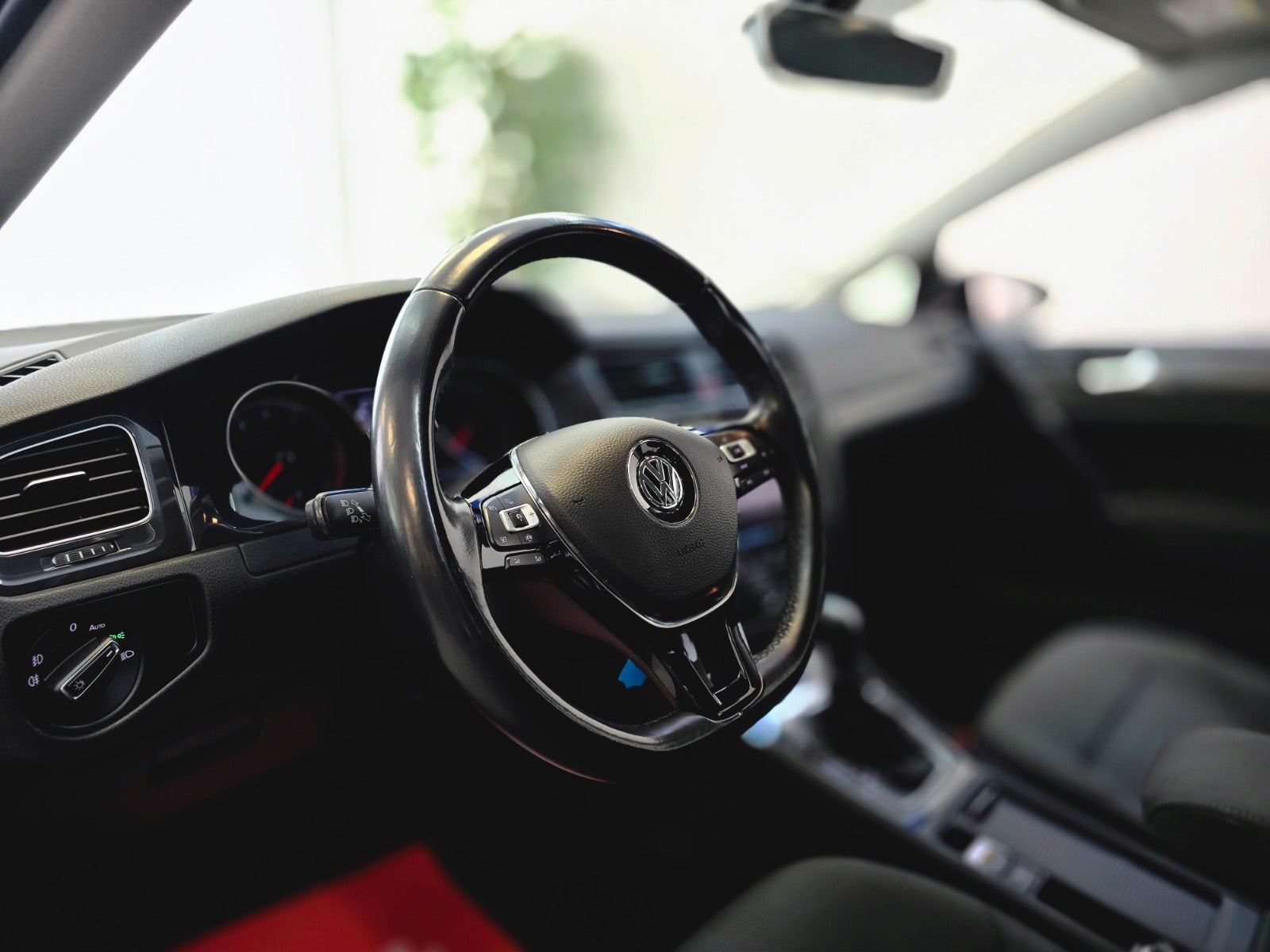 Billede af VW Golf VII 1,5 TSi 130 Comfortline Connect DSG