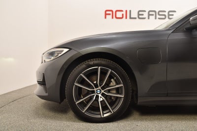 BMW 330e Touring Sport Line aut.
