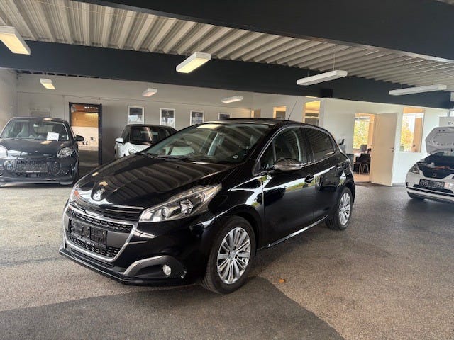 Peugeot 208 BlueHDi 100 Allure Sky