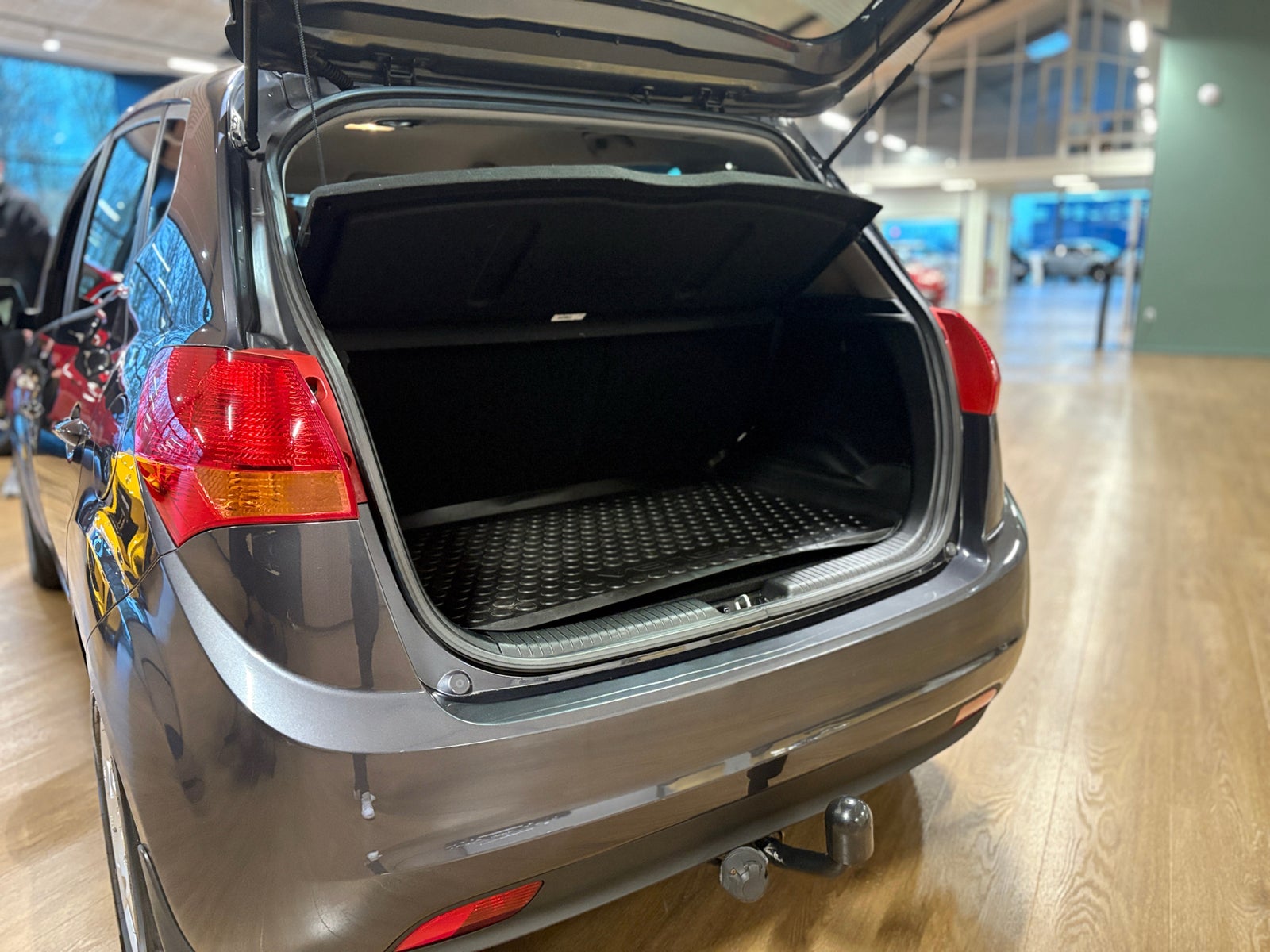 Kia Venga CVVT Attraction