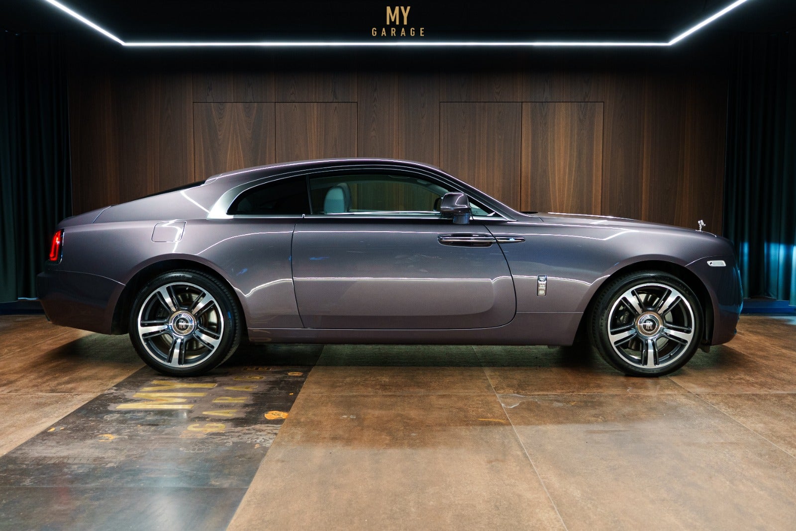 Rolls-Royce Wraith - aut.