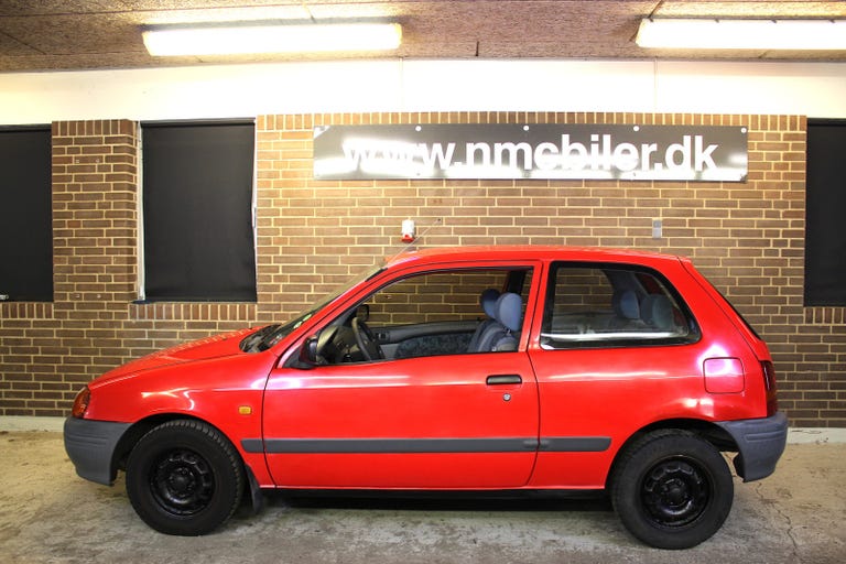 Toyota Starlet XLi