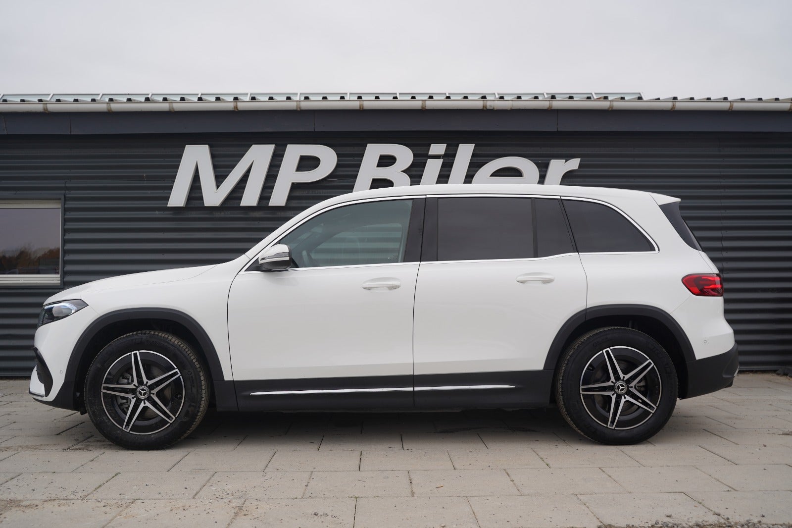 Billede af Mercedes EQB250+  AMG Line