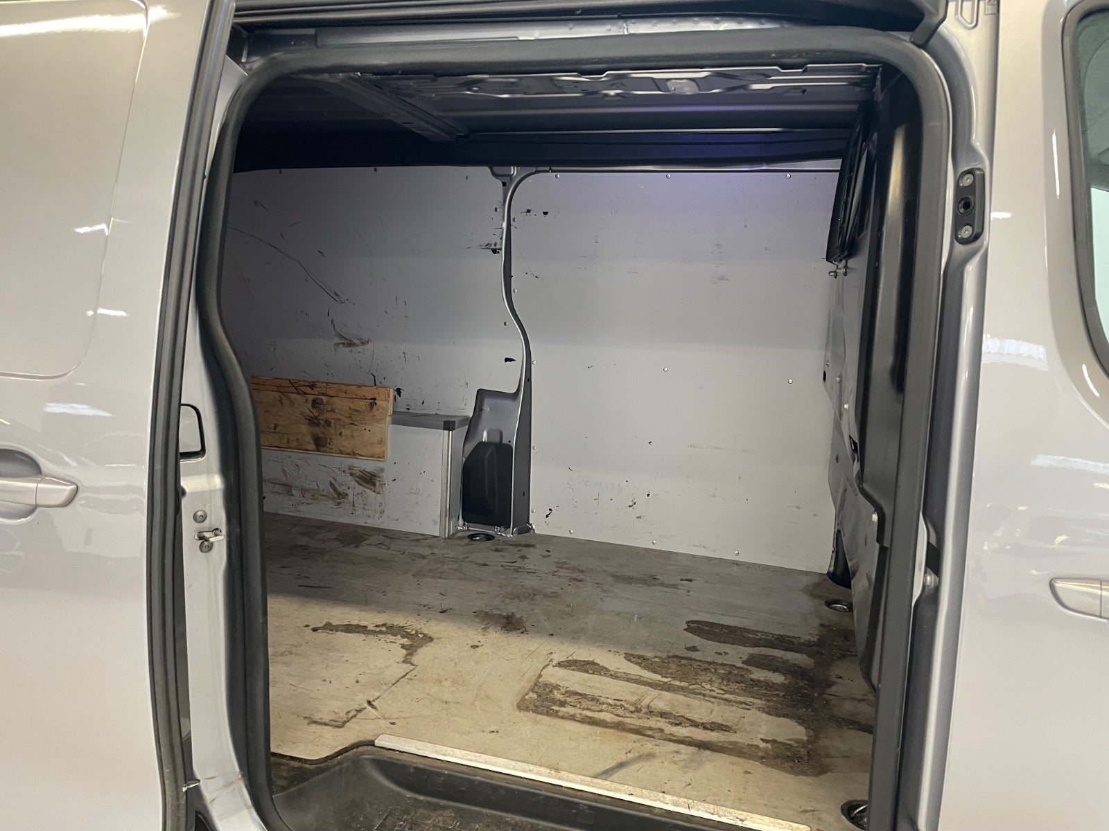 Billede af Opel Vivaro 2,0 D 177 Enjoy L3V2 aut.