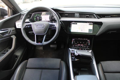 Audi e-tron Black Edition S-line quattro