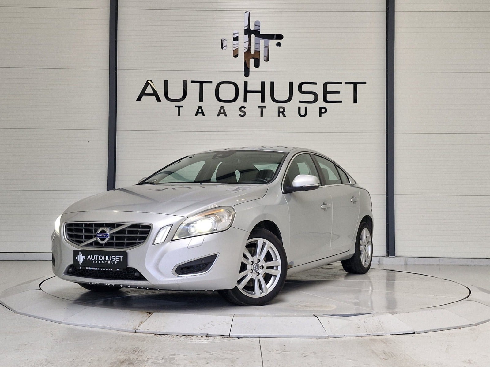 Volvo S60 3,0 T6 Summum aut. AWD