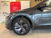 Tesla Model Y Premium Long Range RWD thumbnail
