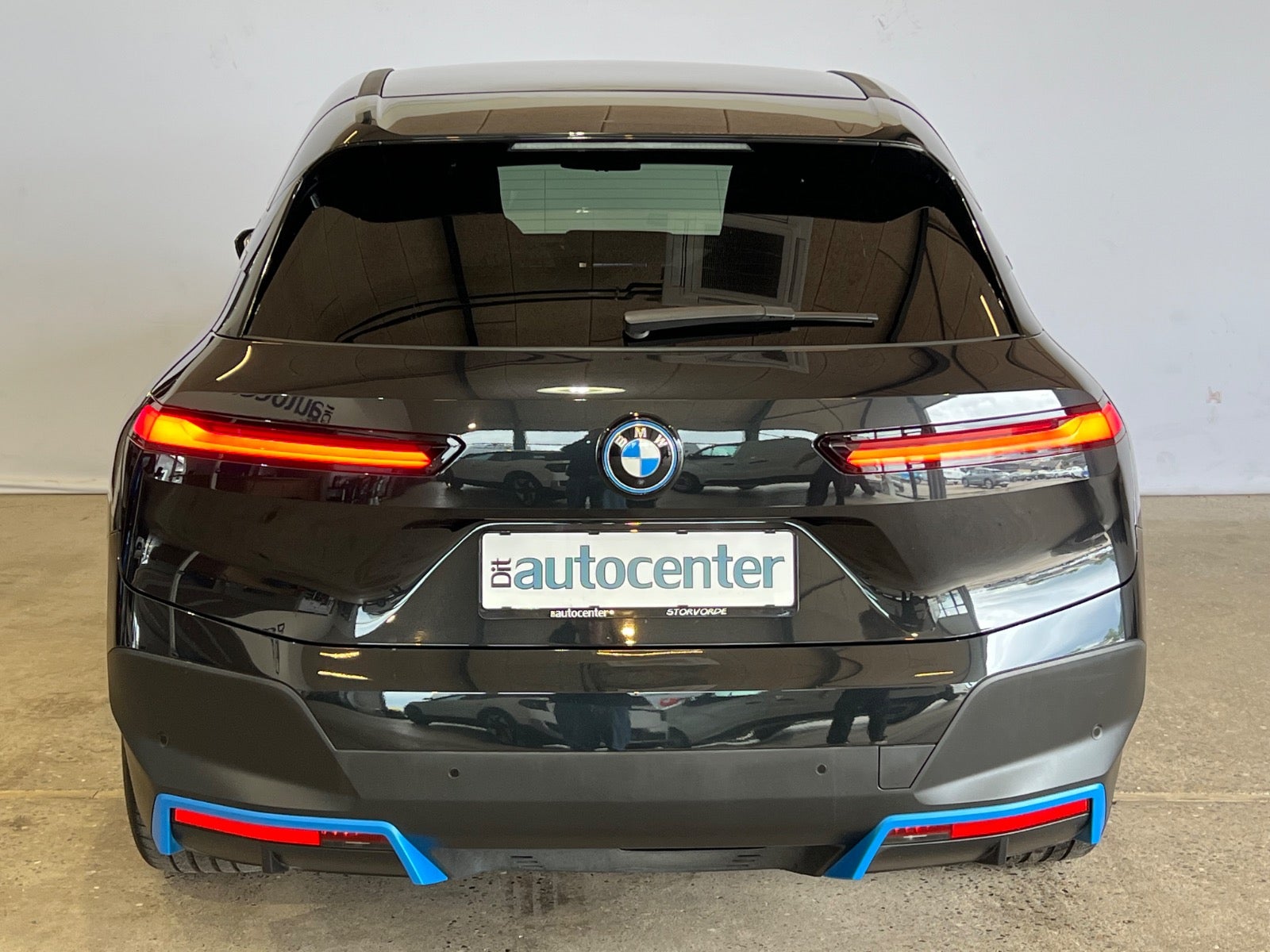 BMW iX xDrive40