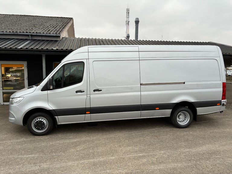 Mercedes Sprinter 519 CDi A3 Kassevogn aut. RWD