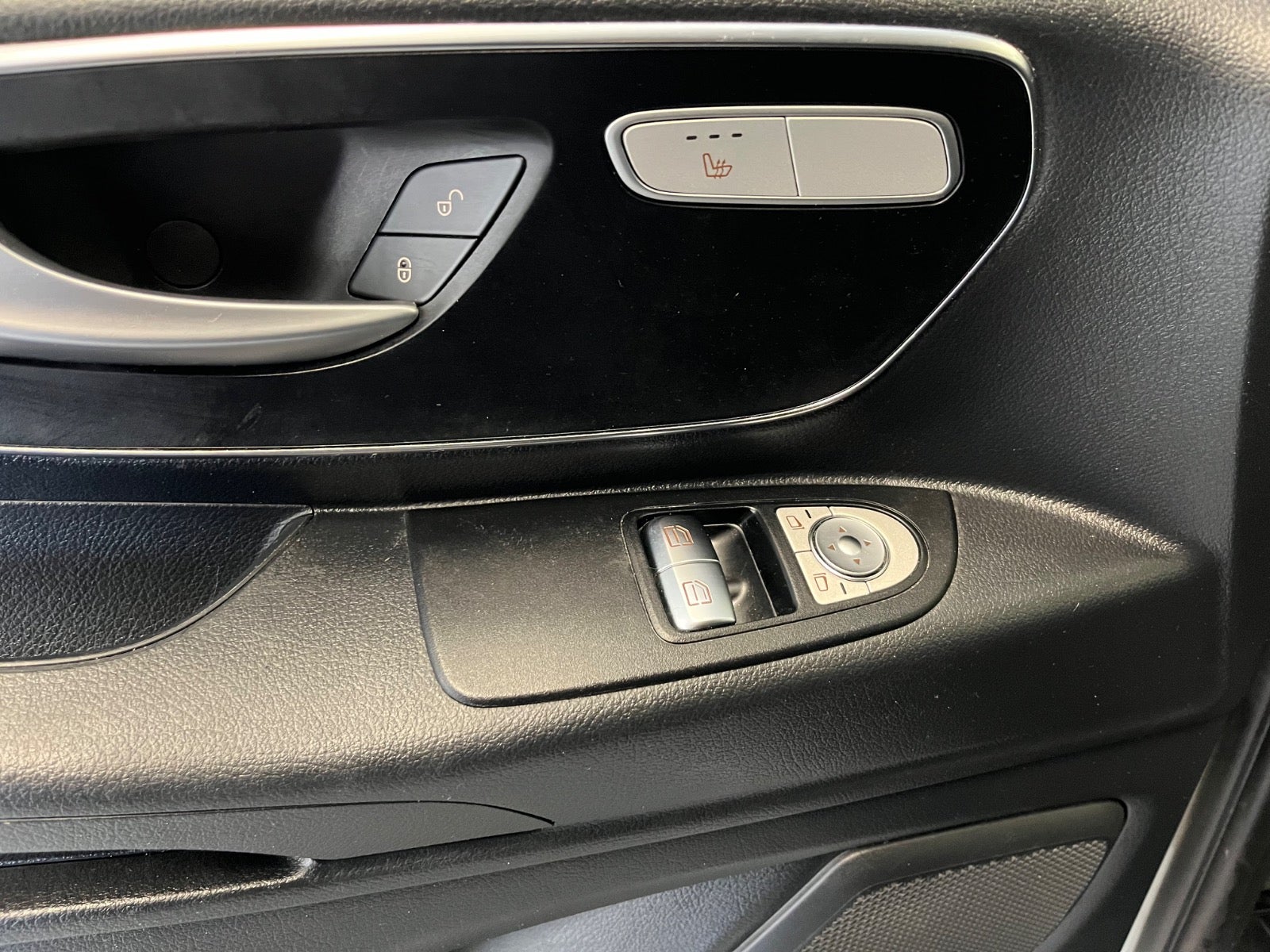 Billede af Mercedes Vito 114 2,0 CDi Kassevogn aut. L RWD