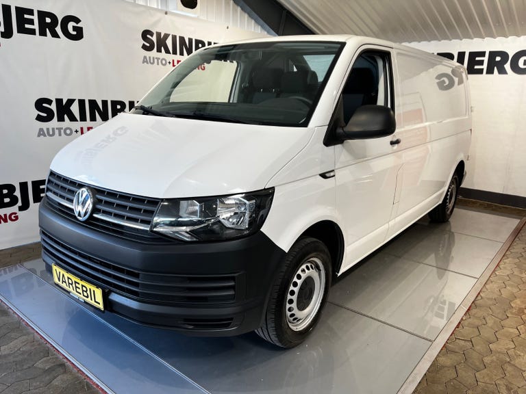 VW Transporter TDi 150 Kassevogn lang