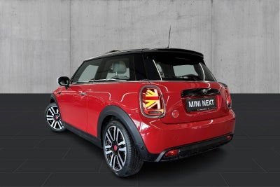 MINI Cooper SE Classic Trim - 2