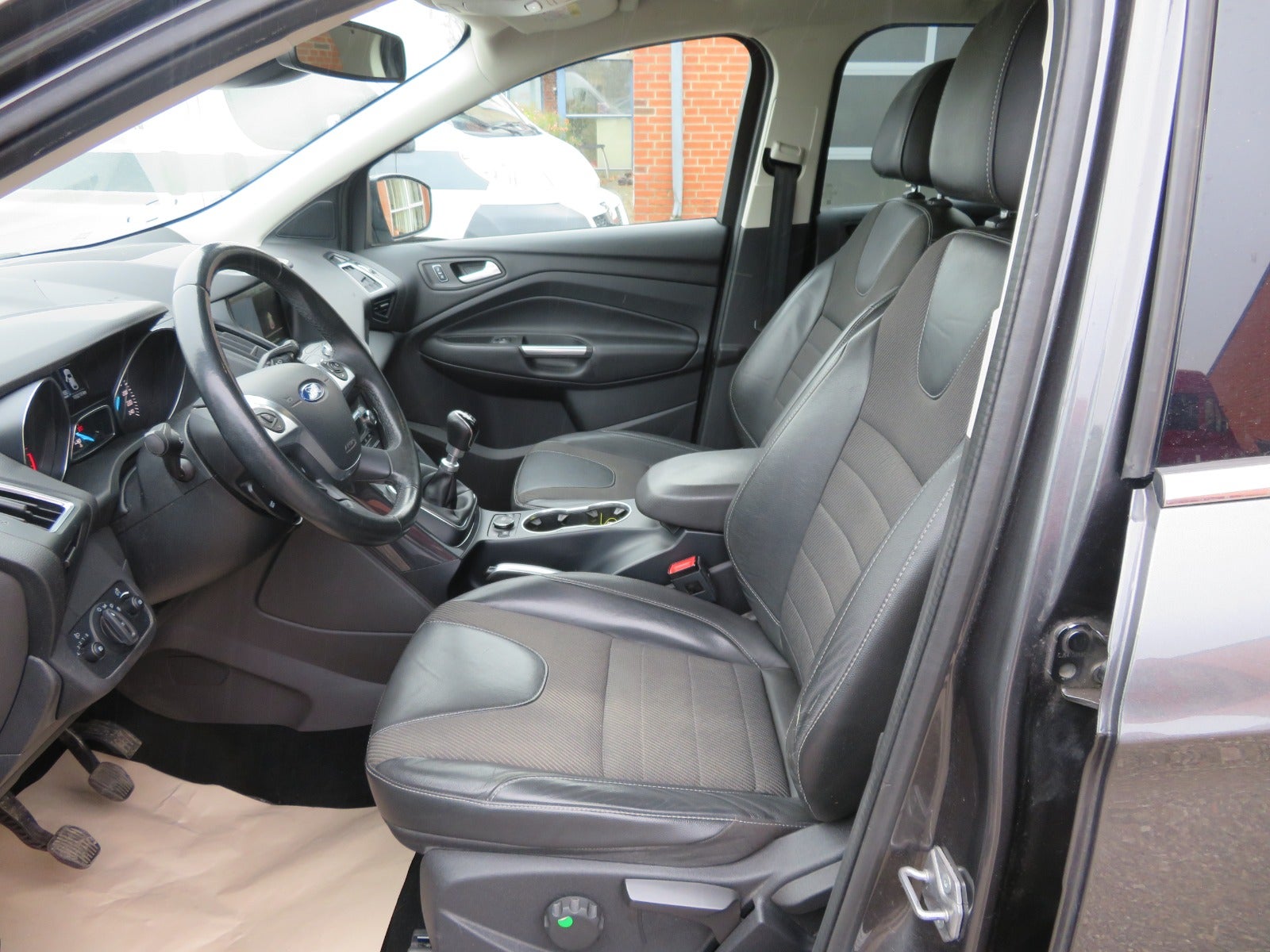 Ford Kuga 2015