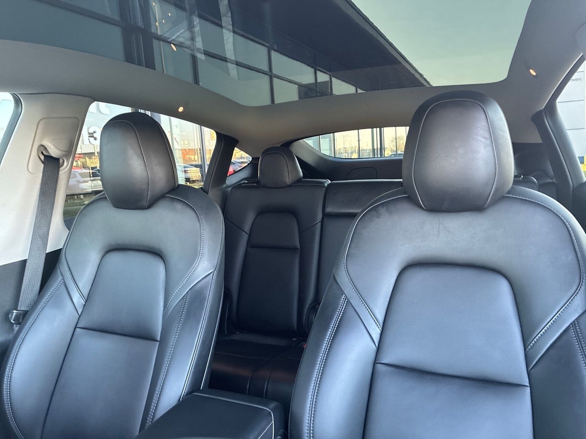 Tesla Model Y Long Range AWD billede 19