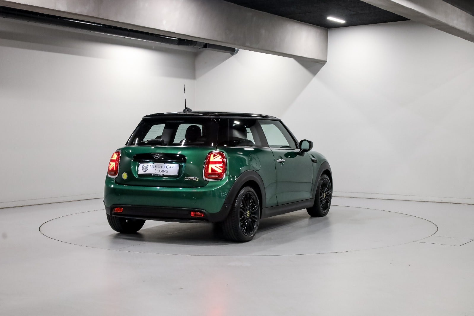 MINI Cooper SE Classic Trim