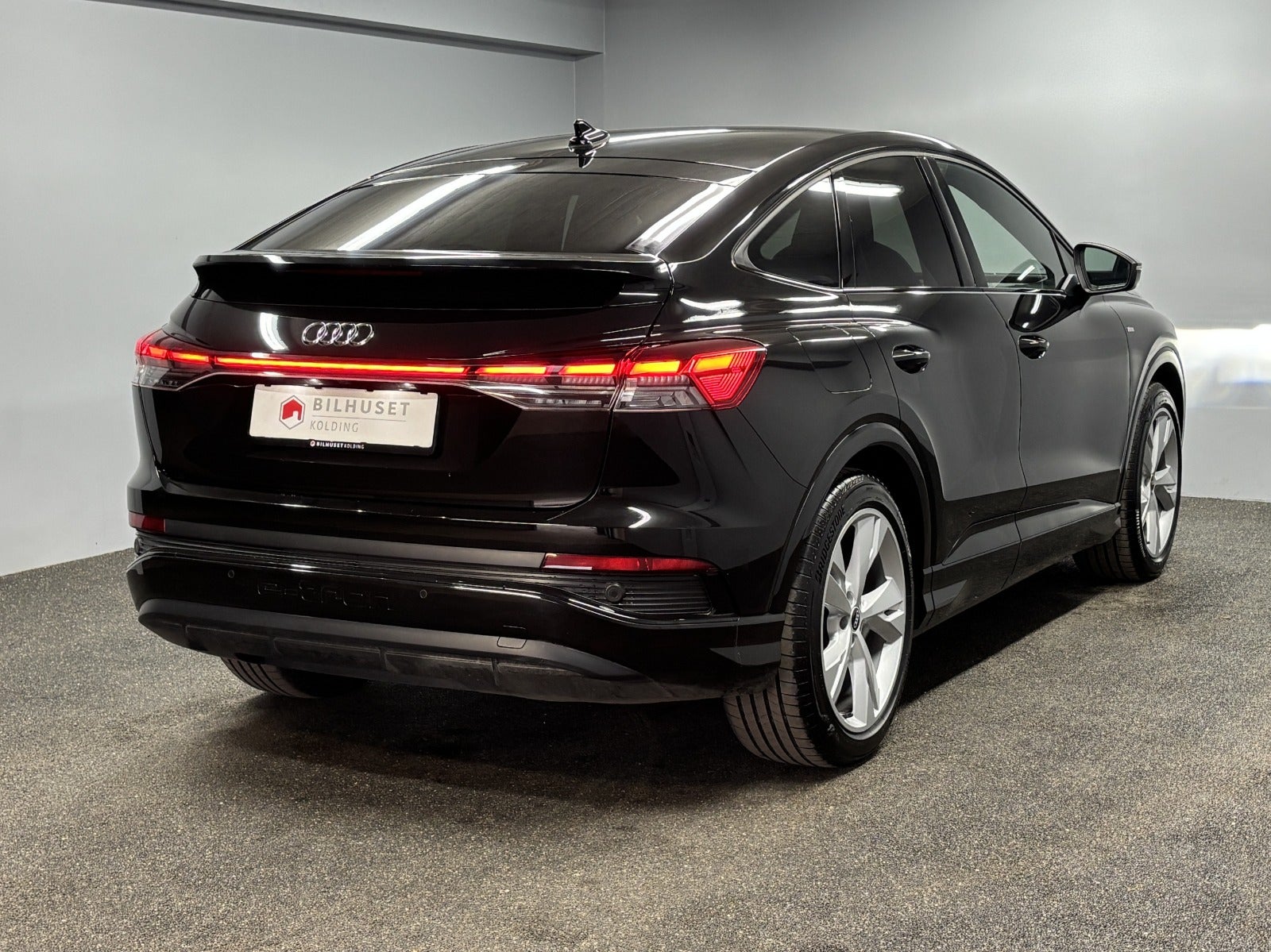 Billede af Audi Q4 e-tron 40 S-line Sportback