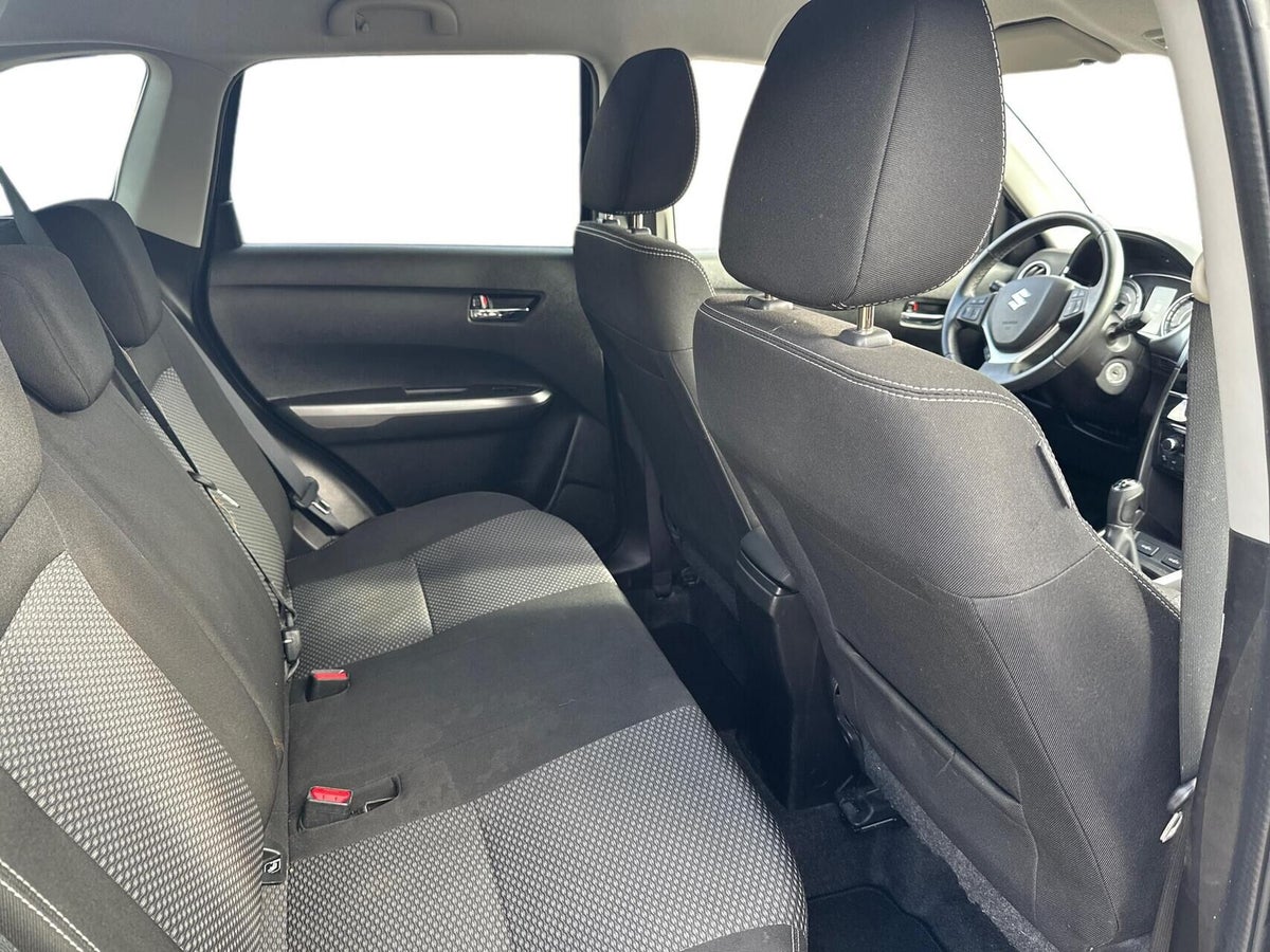 Suzuki Vitara Boosterjet Active Cut billede 12