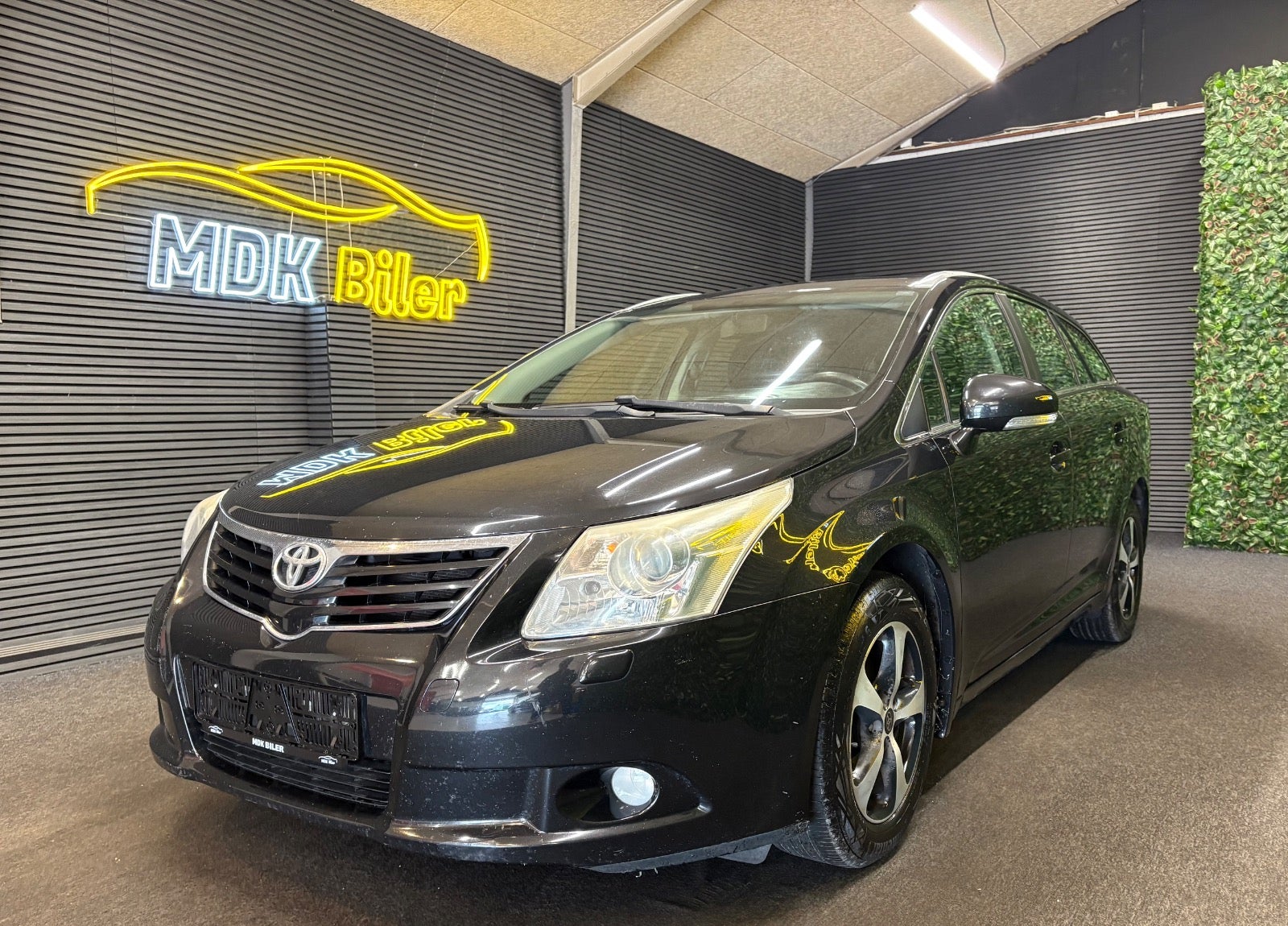 Billede af Toyota Avensis 1,6 VVT-i T1 stc.