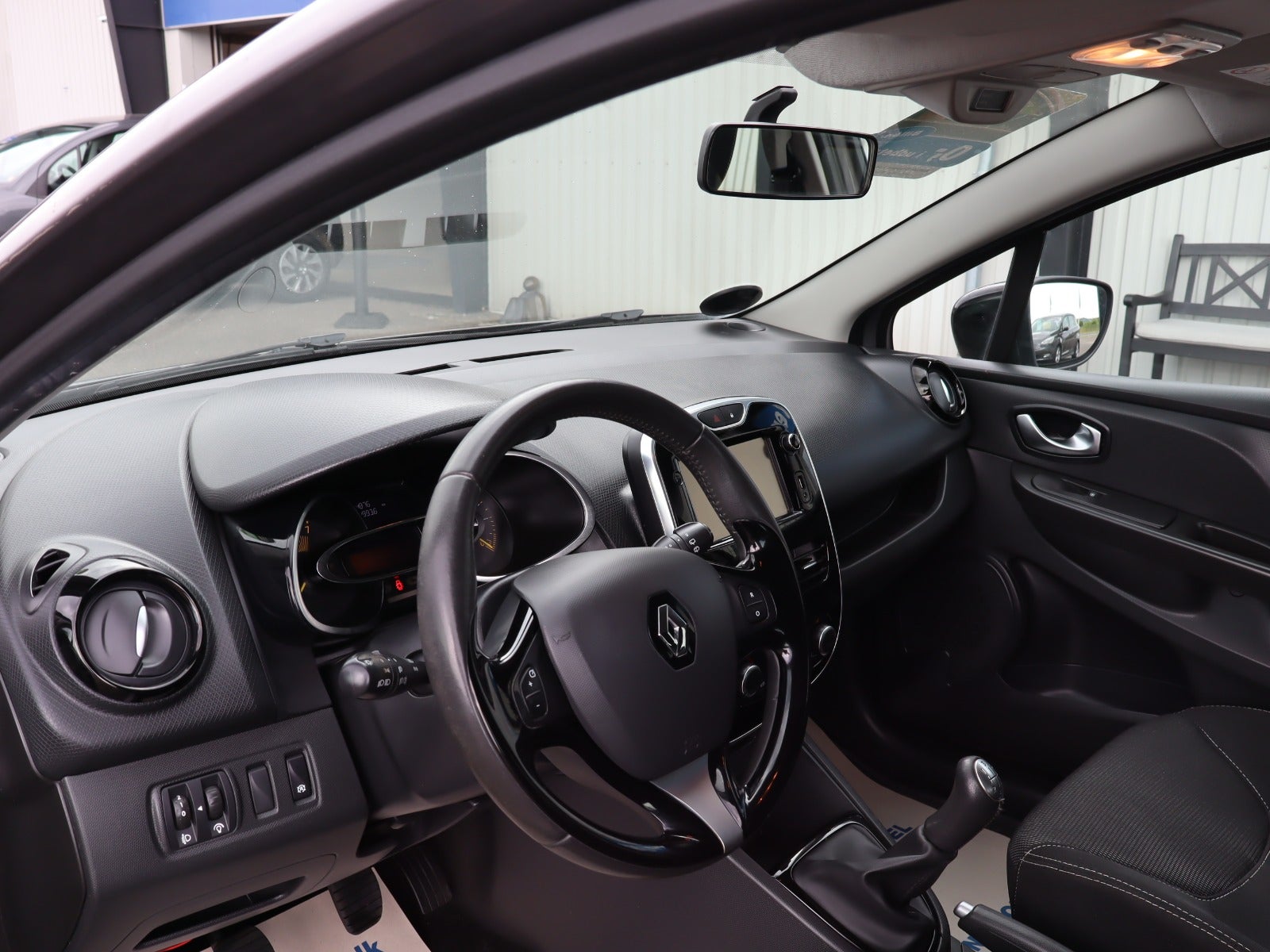 Billede af Renault Clio IV 0,9 TCe 90 Dynamique Sport Tourer