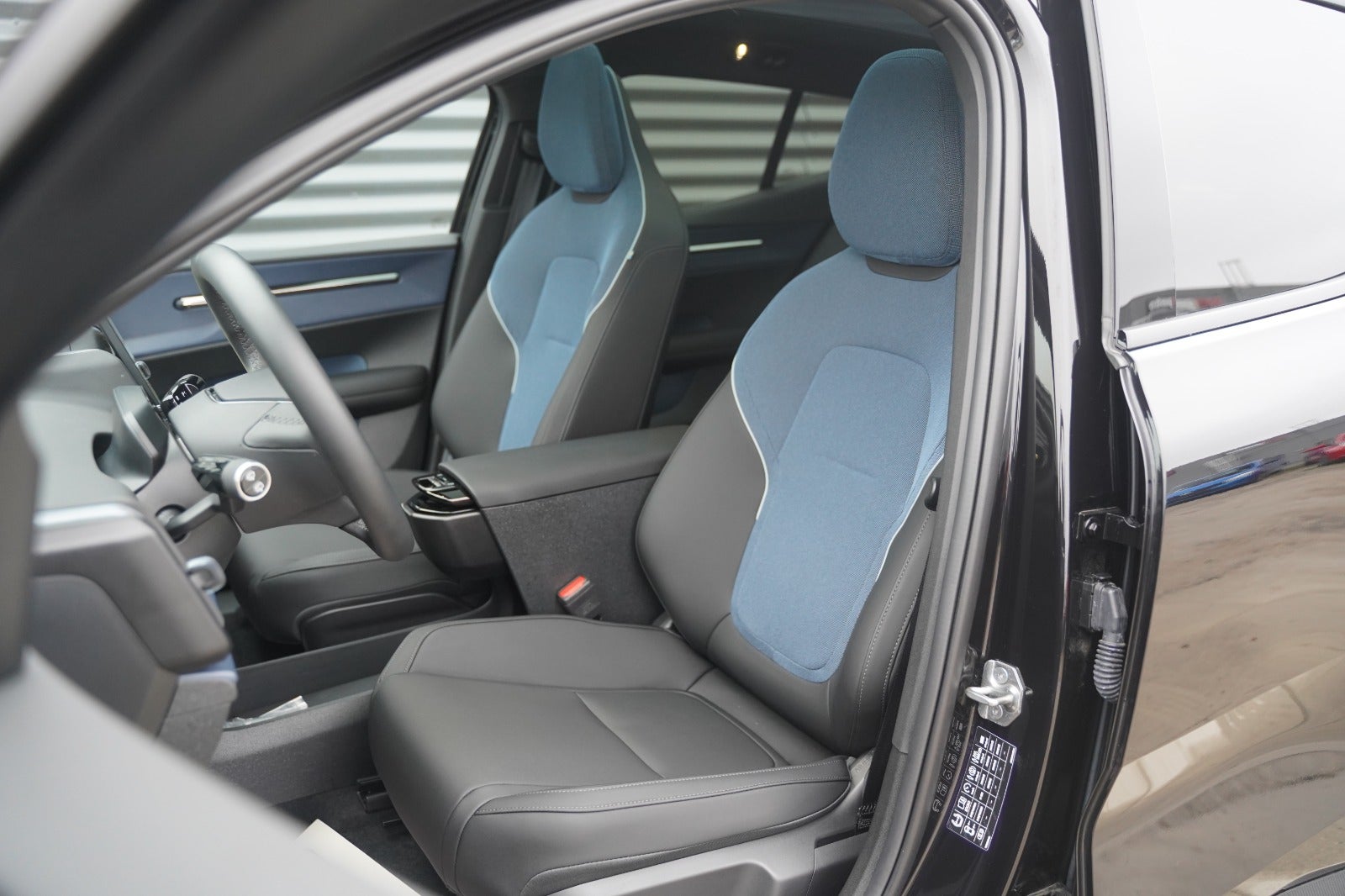 Billede af Volvo EX30  Twin Performance Ultra