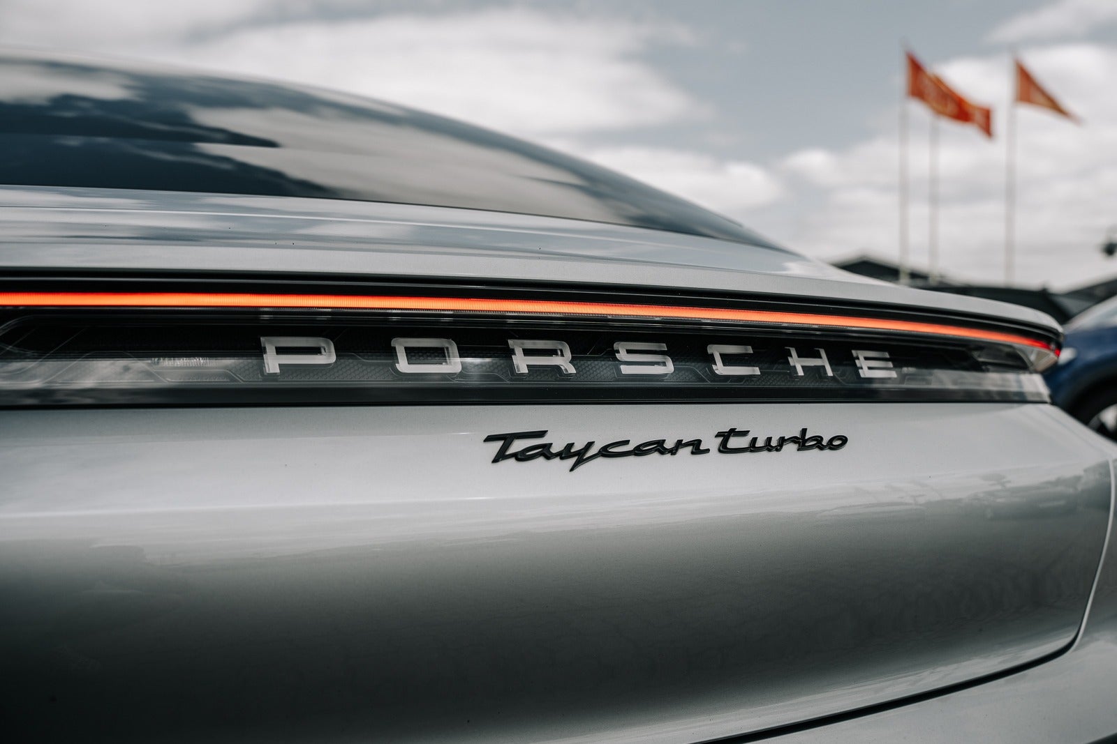 Porsche Taycan Turbo 2020