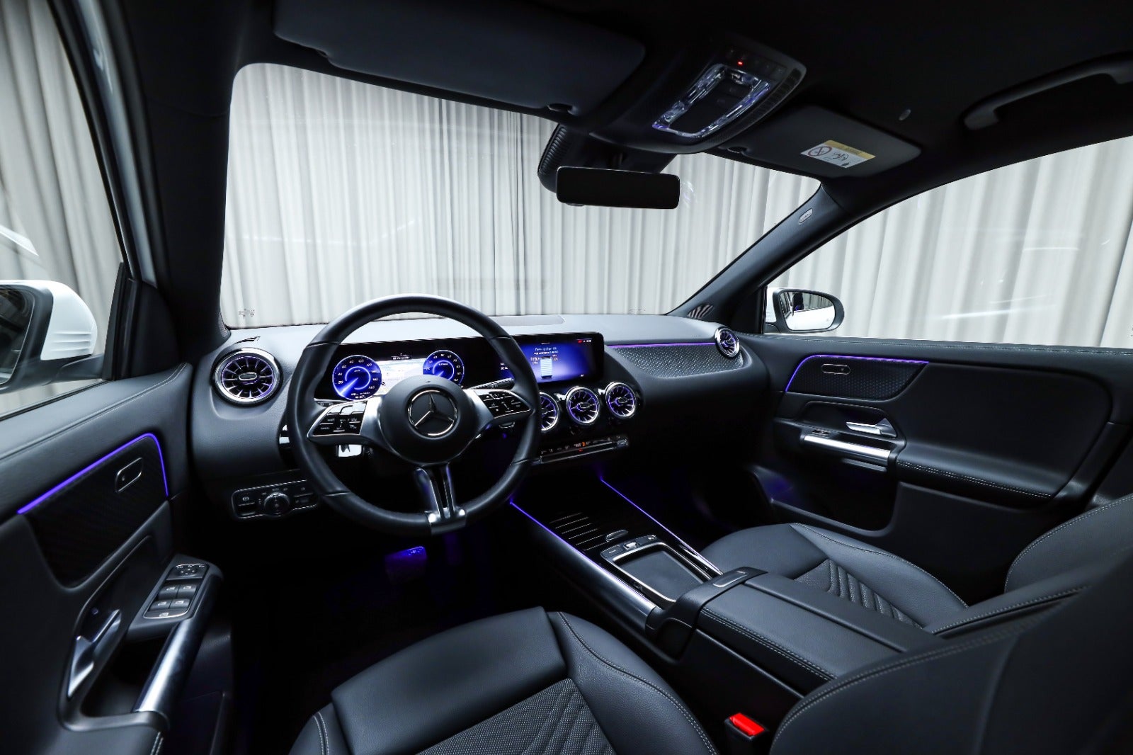 Mercedes-Benz EQA 250+ (4/8)