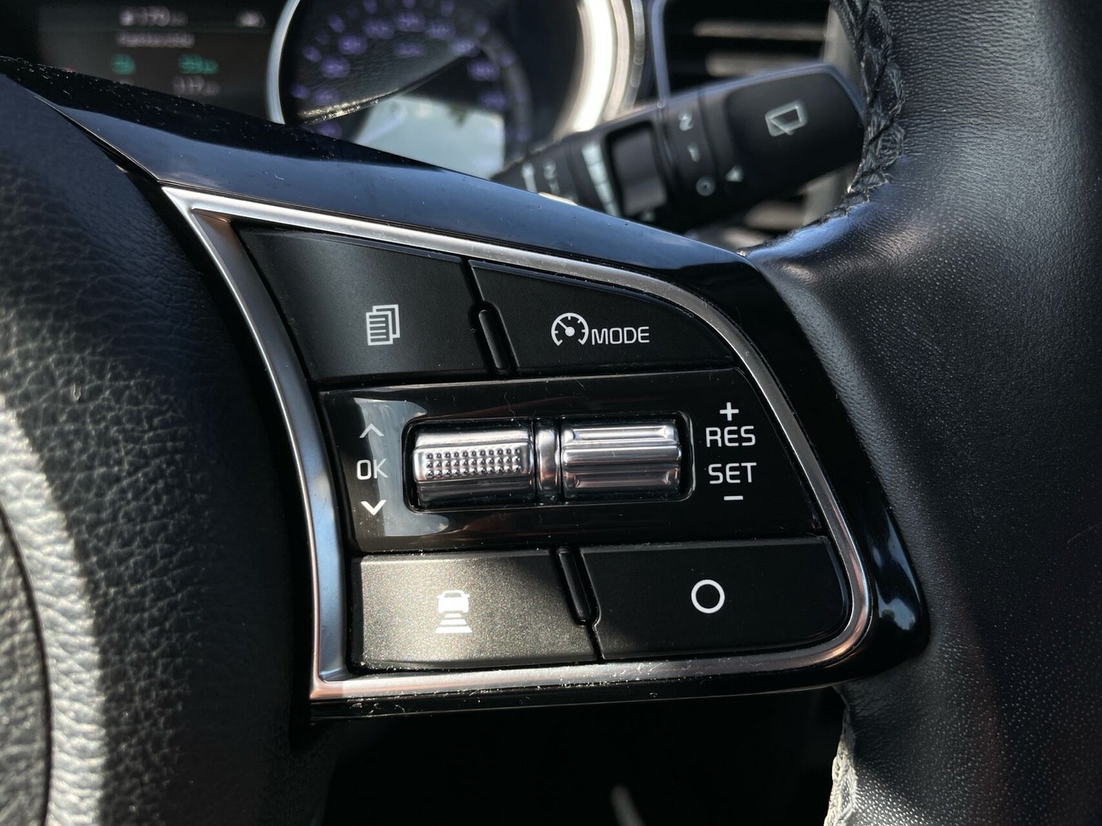 Kia XCeed PHEV Upgrade Intro DCT