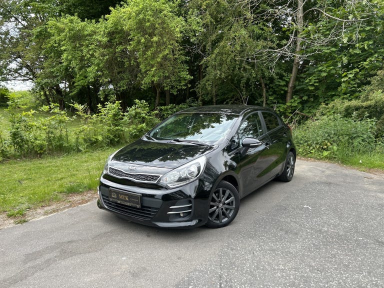 Kia Rio CVVT Exclusive