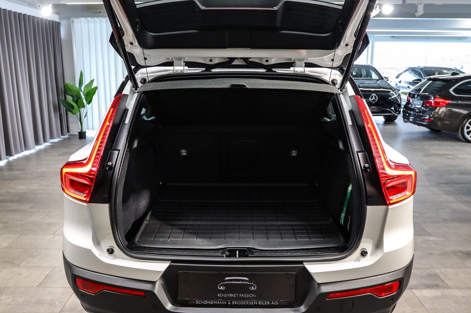 Billede af Volvo XC40  P6 ReCharge Ultimate