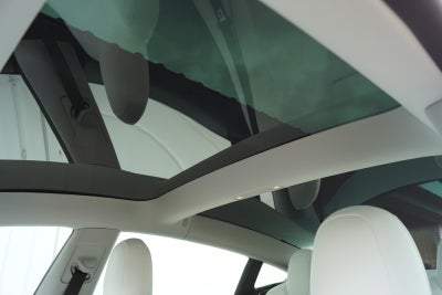 Tesla Model 3 Standard Range+ RWD