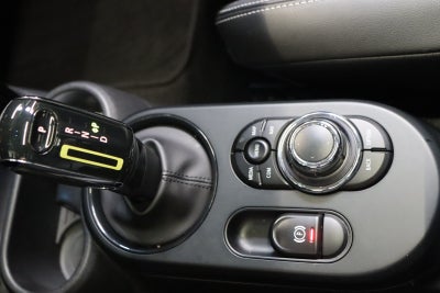 MINI Cooper SE Camden Edition