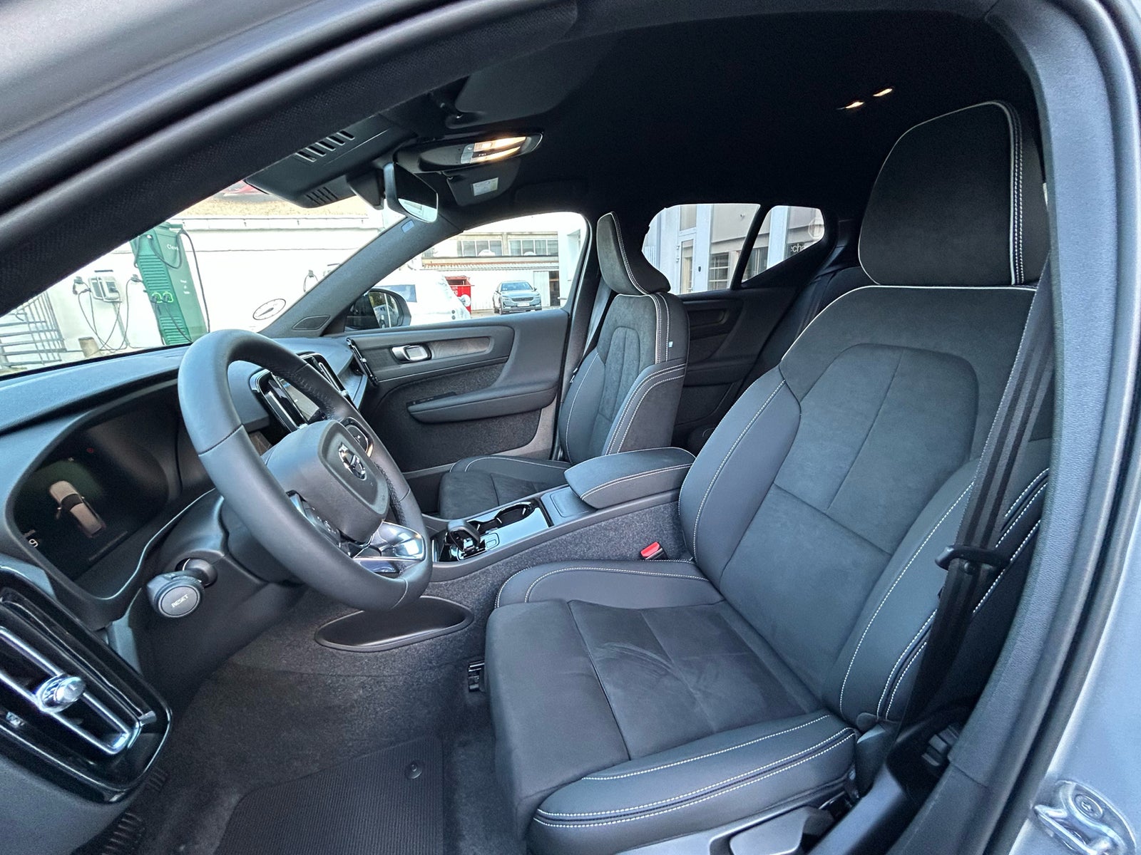 Volvo XC40 ReCharge Plus