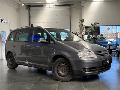 VW Touran TDi 136 Highline Van