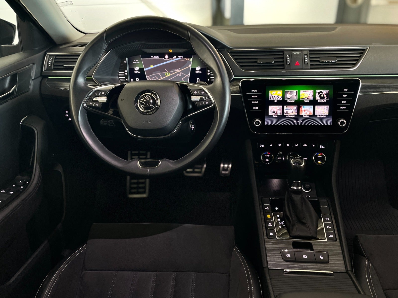 Skoda Superb TSi iV Business Executive Combi DSG