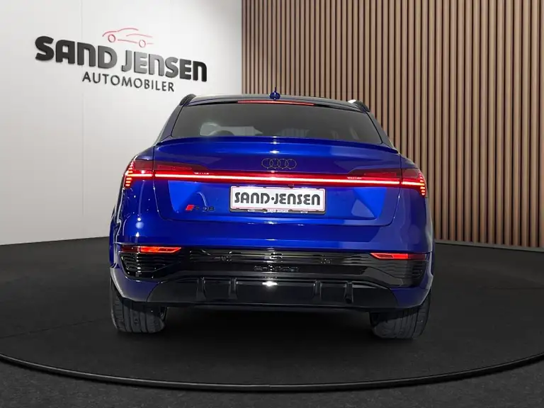 Audi SQ8 e-tron Sportback quattro