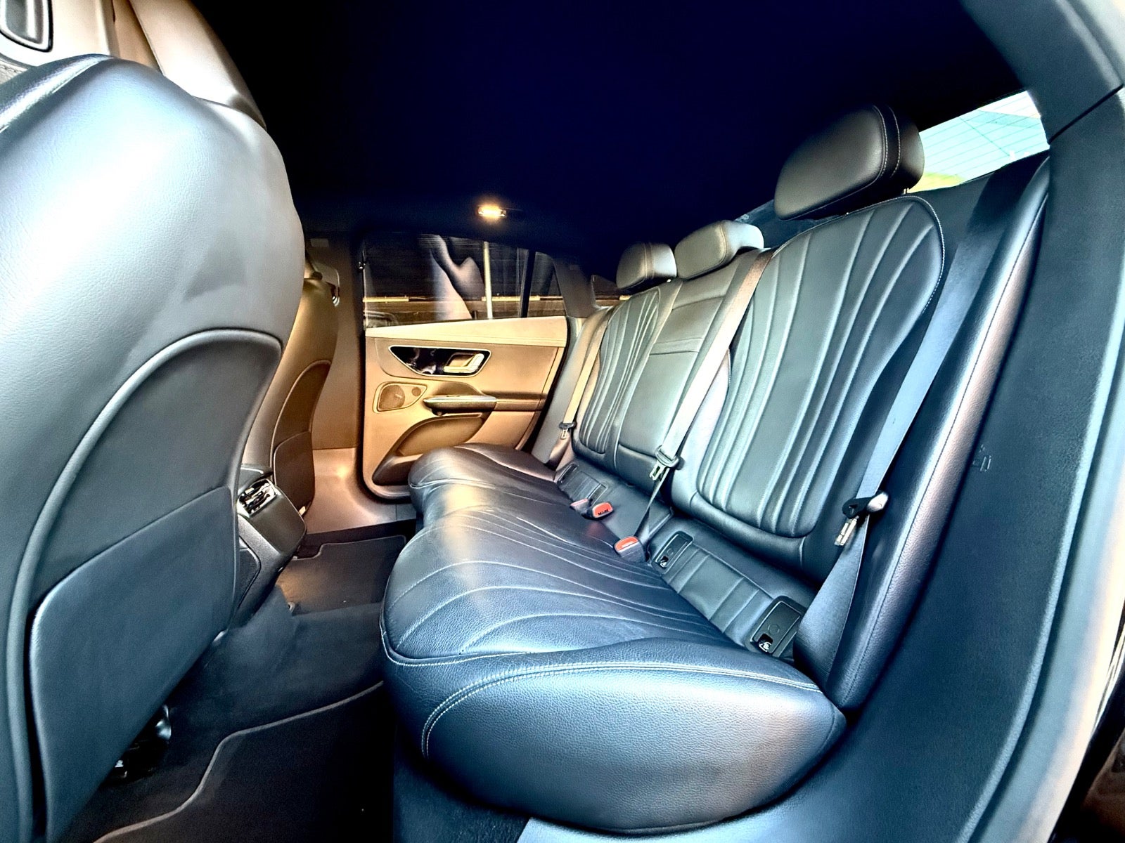 Billede af Mercedes EQE350+