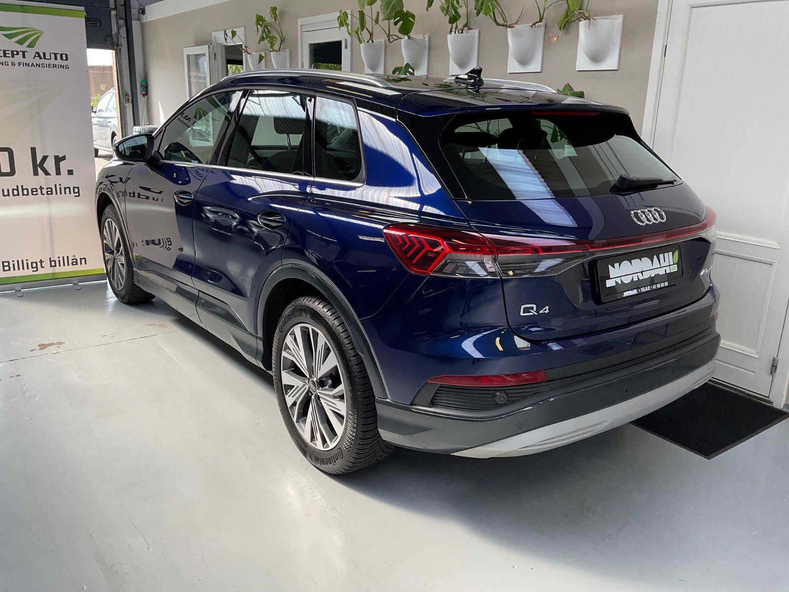 Audi Q4 e-tron 45 5d - 4